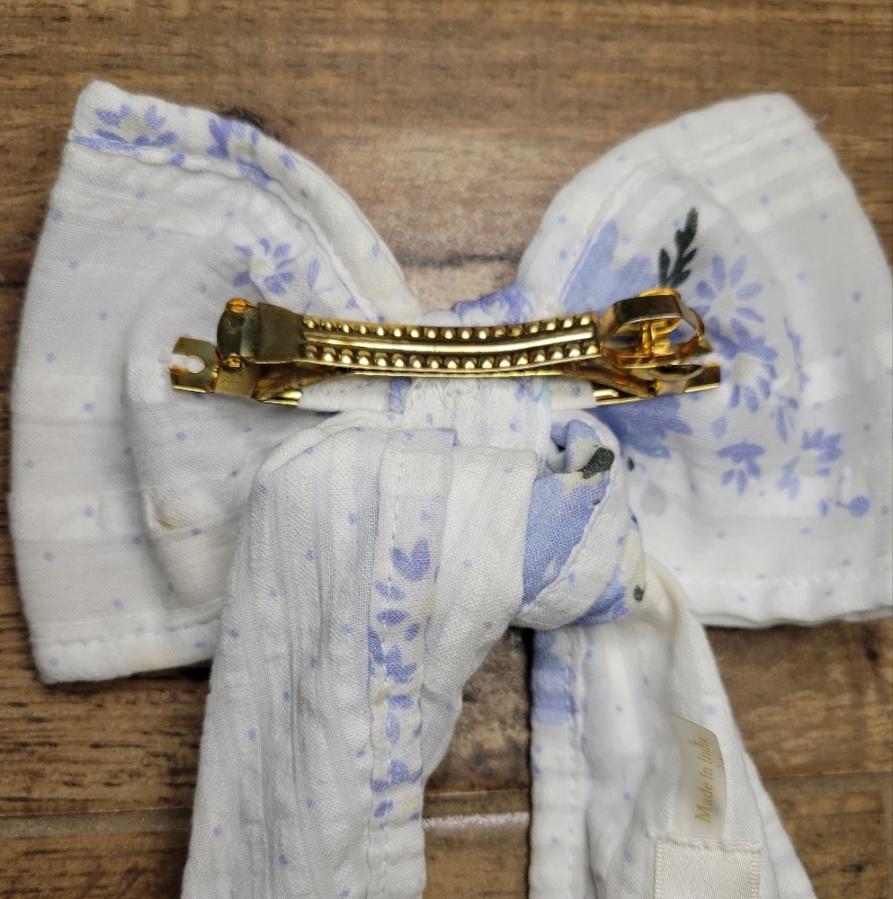 Love Shack Fancy Elisiette Hair Barrette, whisper blue - Picture 3 of 9